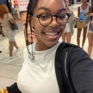 Meet your Posher, Madisyn